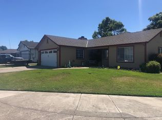 230 Howard Ct, Hollister, CA