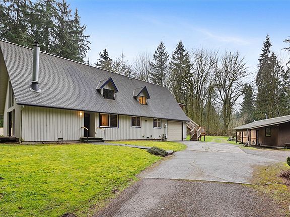 2nd image of 17633 167th Avenue NE