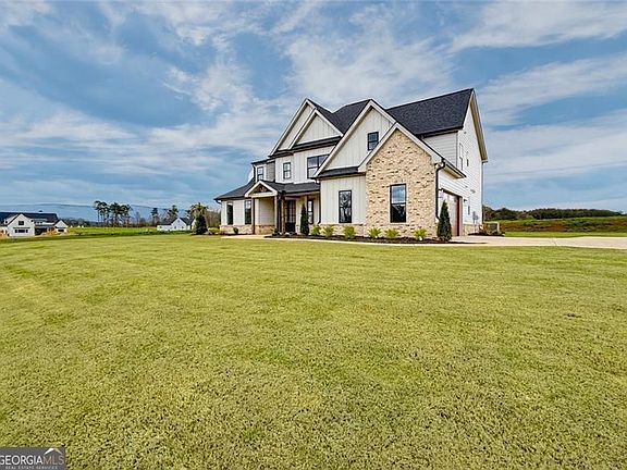 3rd image of 301 Eminence Peak