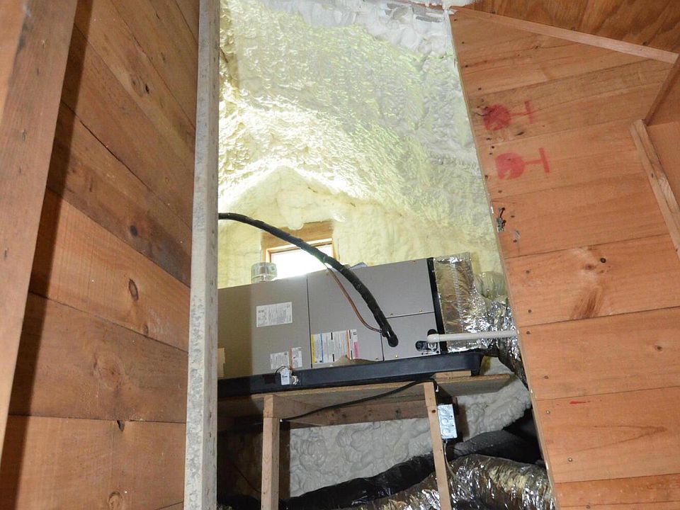 1st image of 301 S Elmarch Ave