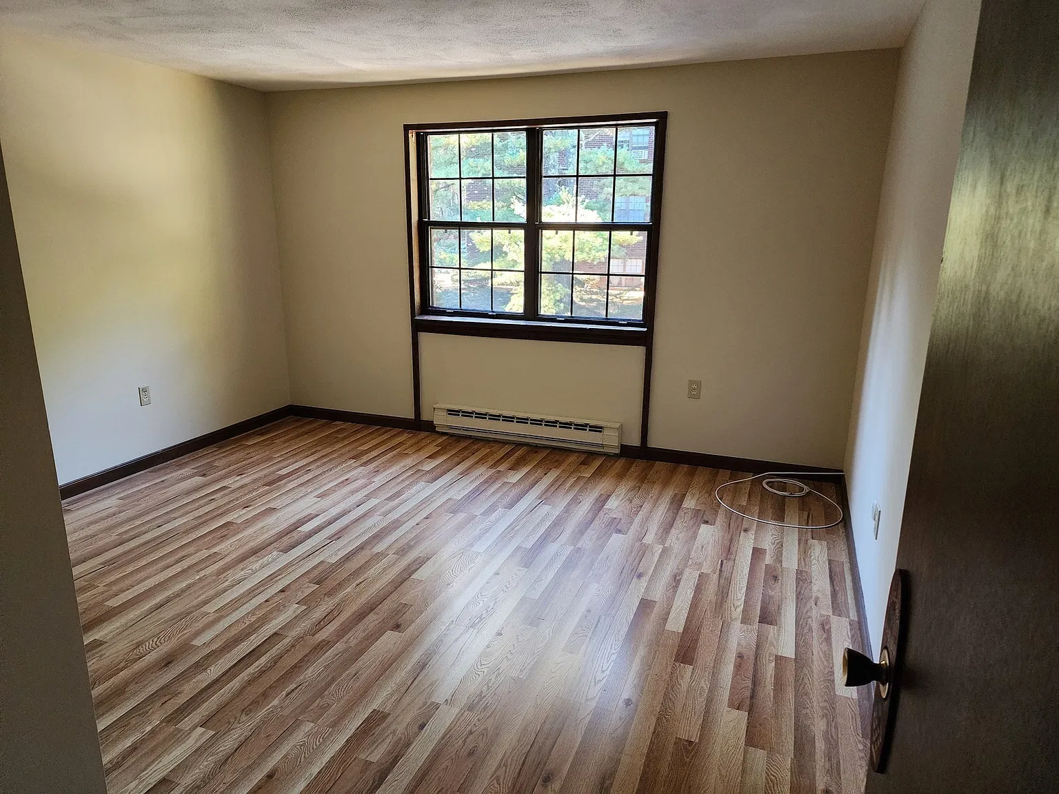 1 bed, 690 sqft, $1,650 — Photo 3