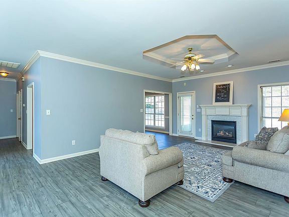 4th image of 5838 Sumpter Dr