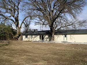 5th image of 21875 Hillside Dr