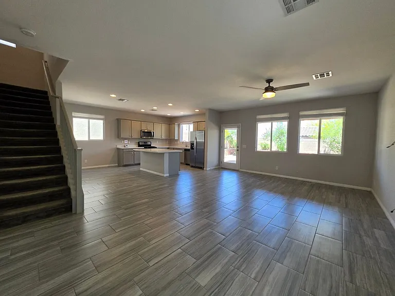 9852 Fisher Bay Ct — Photo 5