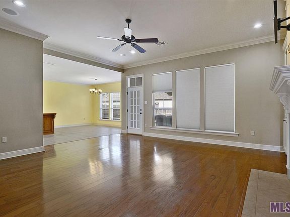 4th image of 5441 Parkknoll Place Dr
