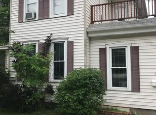 1114 N Limestone St #1, Springfield, OH 45503