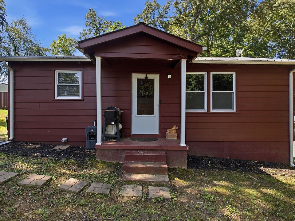 1st image of 2103 Hillwood Dr