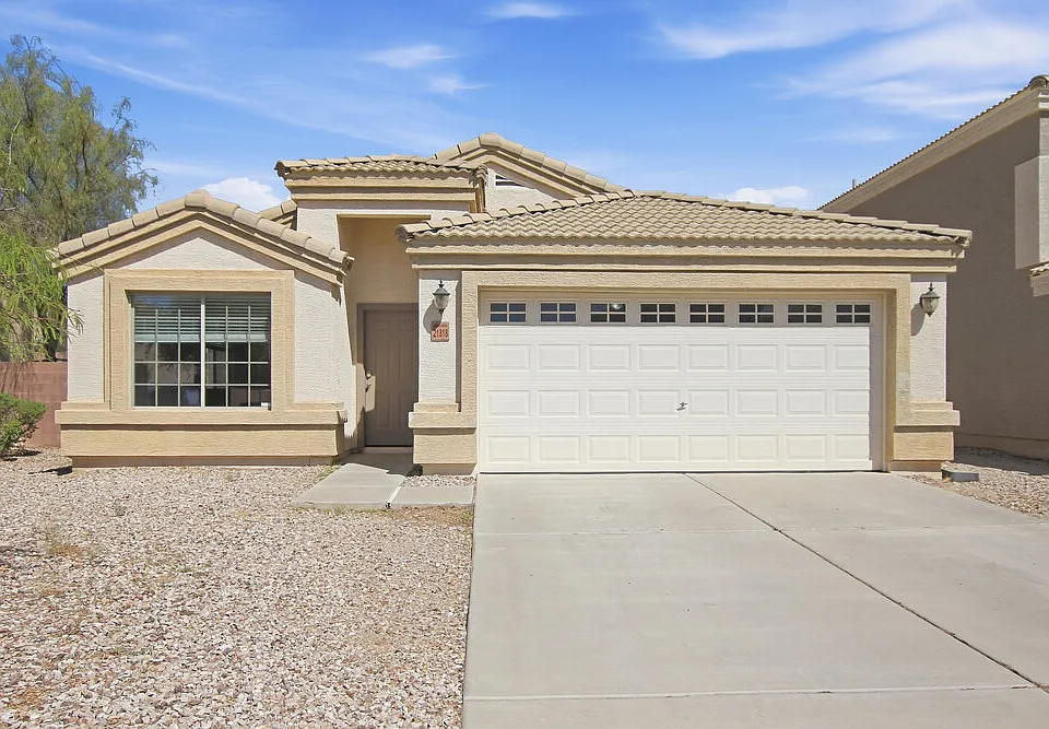 21818 W Sonora St