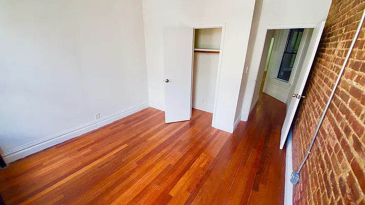 Rented by Compass | media 24