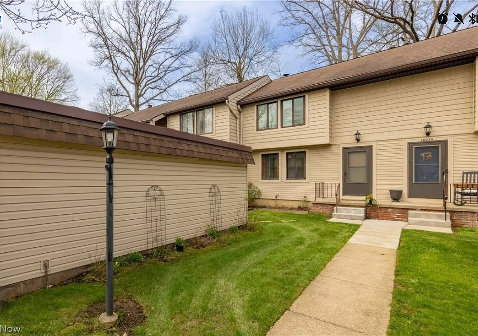 3 bed, 1.5 bath, 1550 sqft, $1,995 — Photo 1