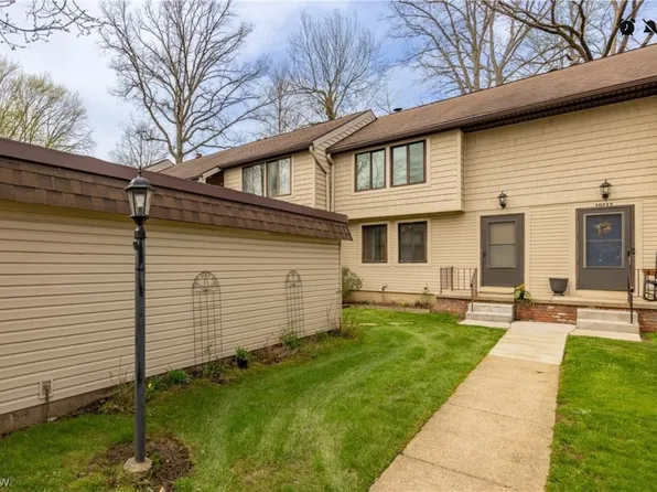 10219 Spinnaker Run, Aurora, OH 44202