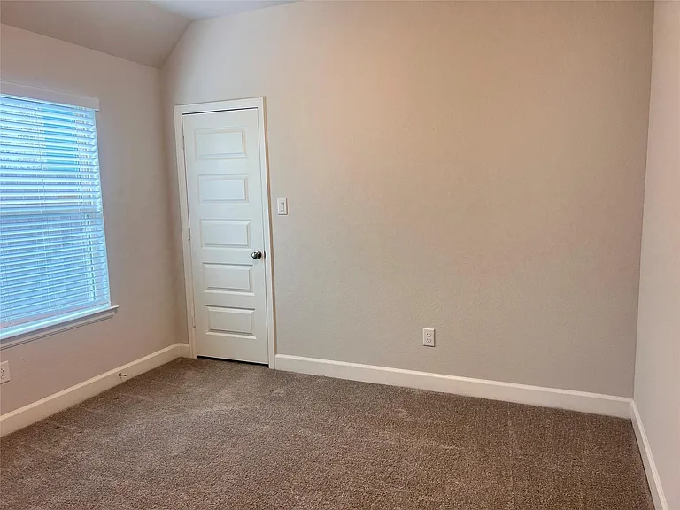 165 Hidden Peak Dr — Photo 10