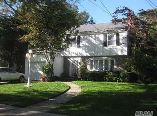 873 Schuman Pl, Baldwin, NY 11510