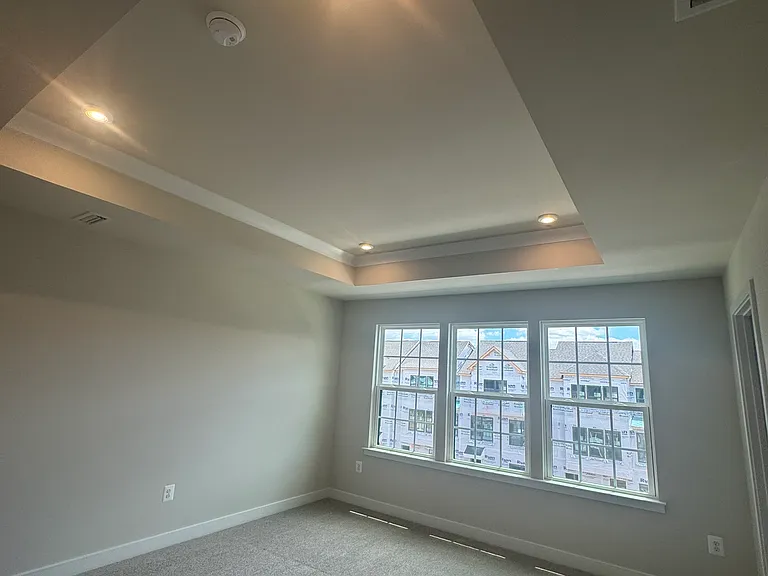 248 E Main St — Photo 10
