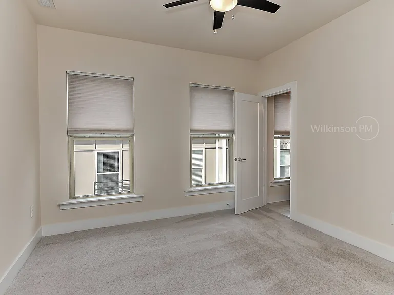 13047 Tinton Ave — Photo 23