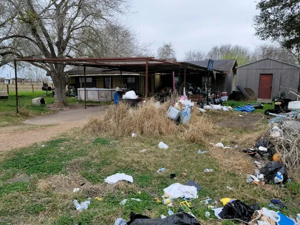 12653 Nursery Dr, Victoria, TX 77904