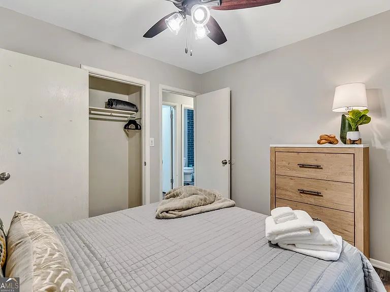 4589 Ryan Rd — Photo 17