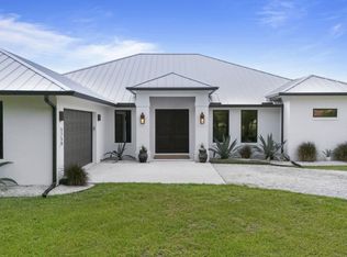5250 21st Street SW, Vero Beach, FL 32968