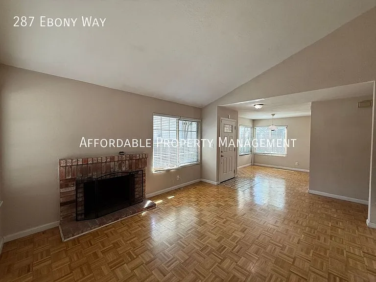 287 Ebony Way — Photo 5