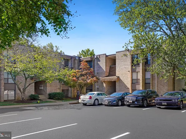 3338 Huntley Square Dr APT A-2, Temple Hills, MD 20748