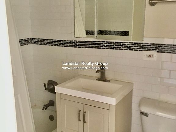 2nd image of 8548 Skokie Blvd #H1