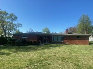 456 Meadowcrest Rd, Cincinnati, OH 45231