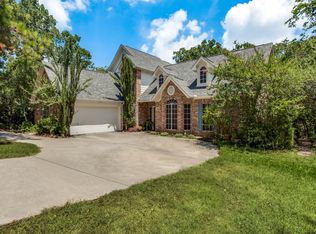 2974 Peninsula Dr, Grapevine, TX 76051