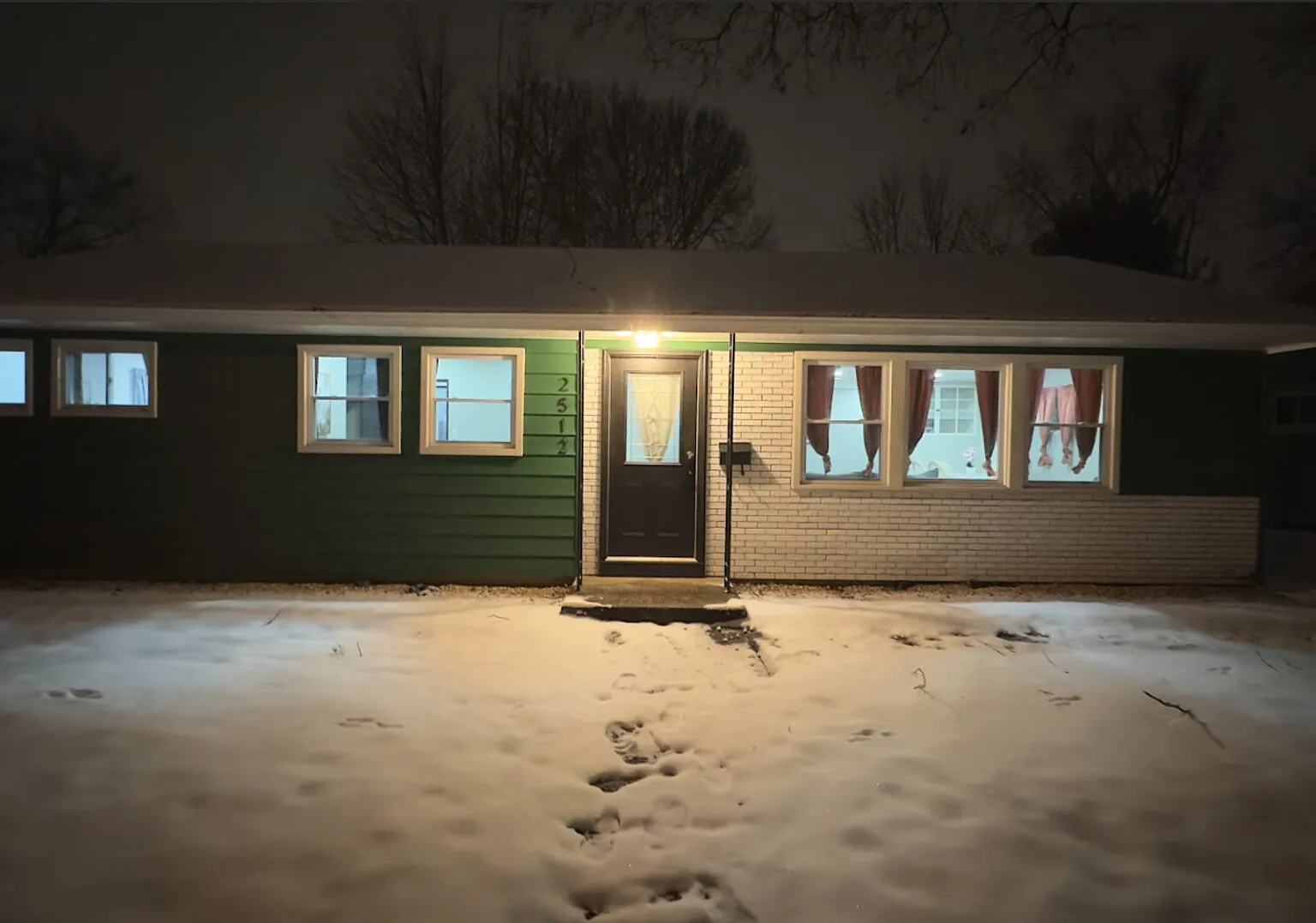 Furnished 3 Bed home in Fort Wayne — Photo 2
