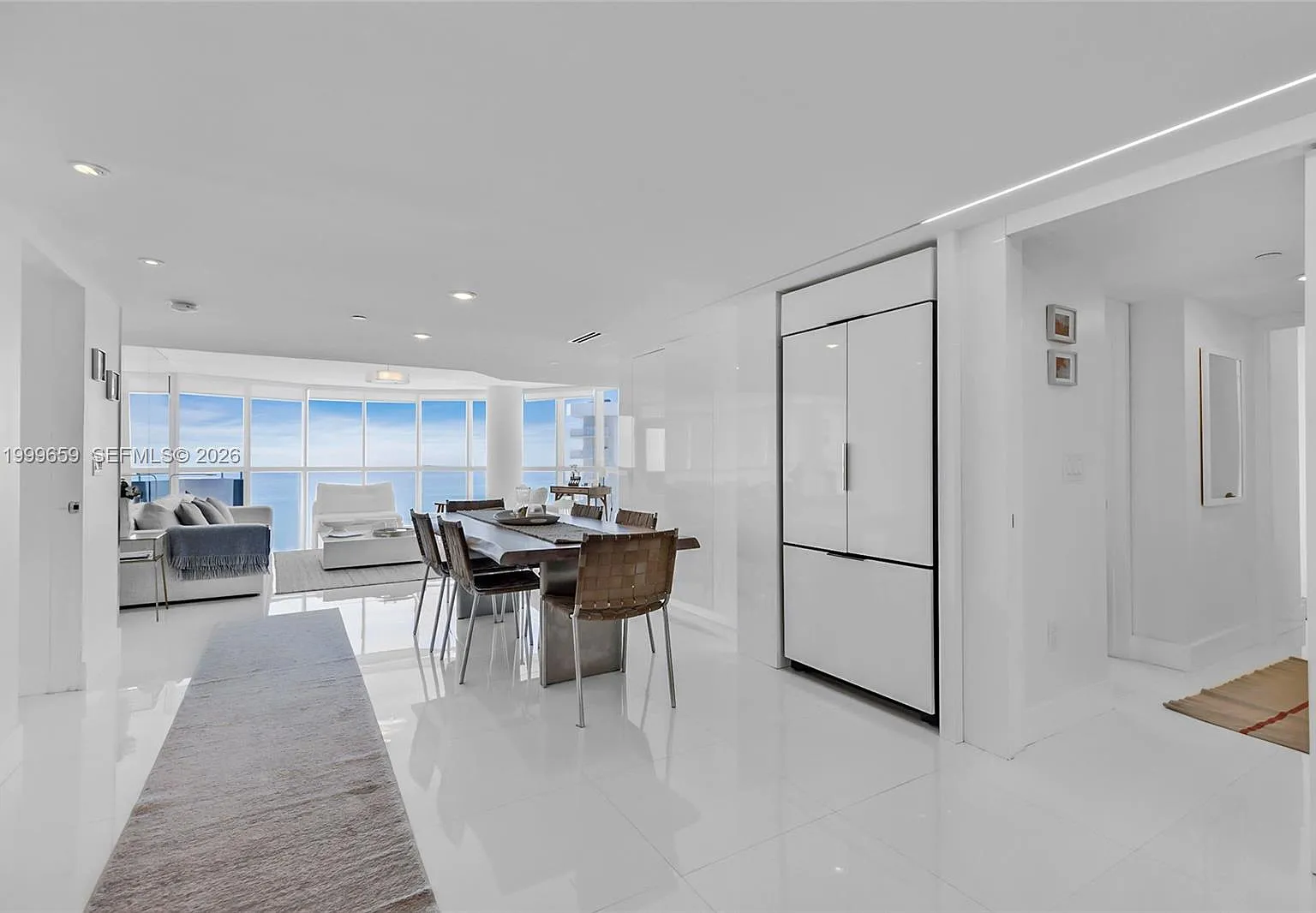 3 bed, 1700 sqft, $8,000 — Photo 3