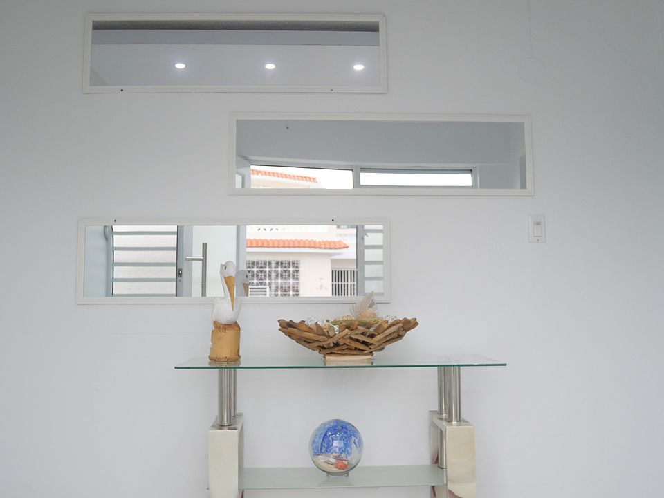 1st image of 40 Seven Calle Sierra