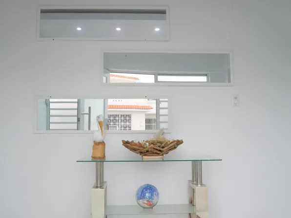 40 Seven Calle Sierra #7, Bayamon, PR 00961