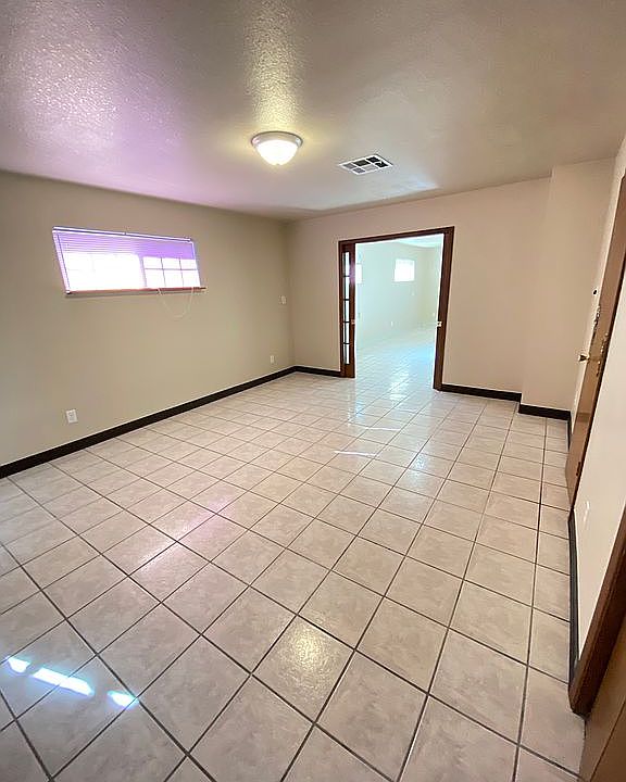 1st image of 5304 Debeers Dr
