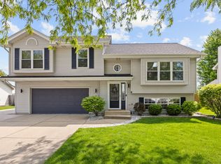 1552 Stefanie Ln, Bourbonnais, IL 60914
