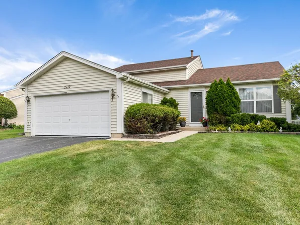 2710 Briarcliff Ln, Lake In The Hills, IL 60156