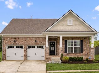 901 Carraway Ln, Spring Hill, TN 37174