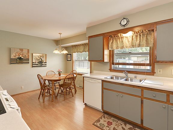 5th image of 9431 W Orinda Ct