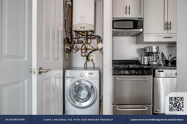 Rented by The Blueground | media 20