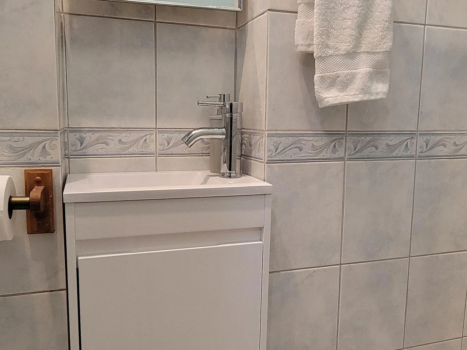 2 bed, 1.0 bath, 1100 sqft, $2,503 — Photo 3