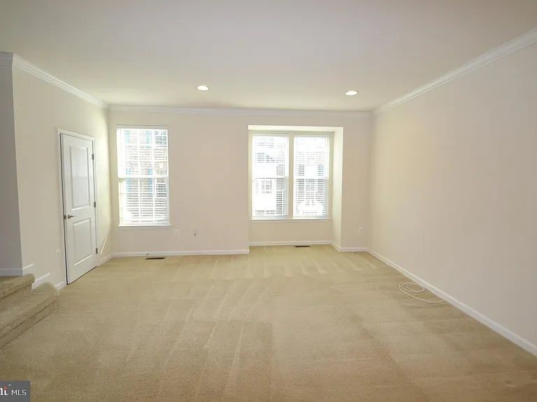 42618 Drazenovich Epoch Ter — Photo 21