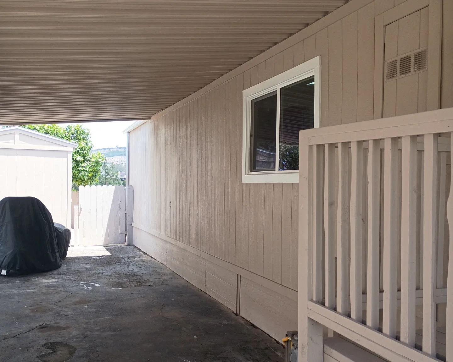 3 bed, $1,400 — Photo 2