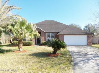 1211 Summit Oaks Dr E, Jacksonville, FL 32221