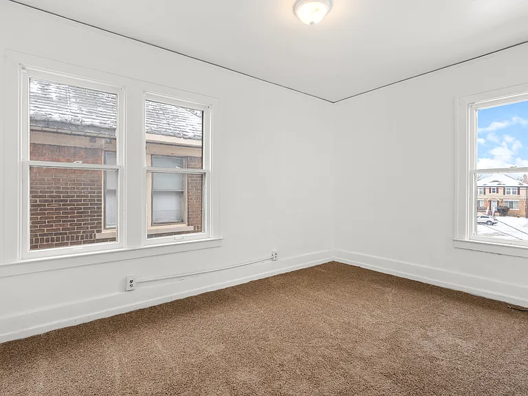 Bedroom #1