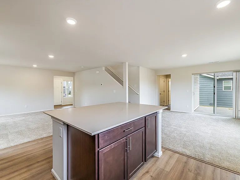 9111 Candytuft Ln SE — Photo 38