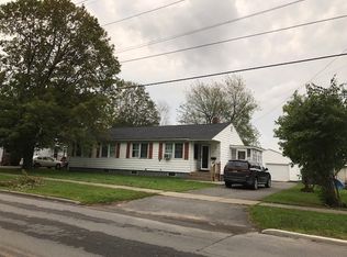 195-196 Bayley Rd, Massena, NY 13662