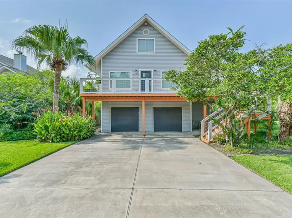 208 Baywood St, Shoreacres, TX 77571