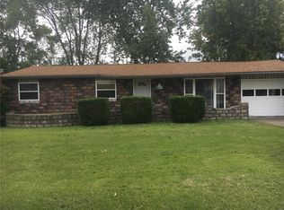 2435 Lynnwood Dr, Cape Girardeau, MO 63701