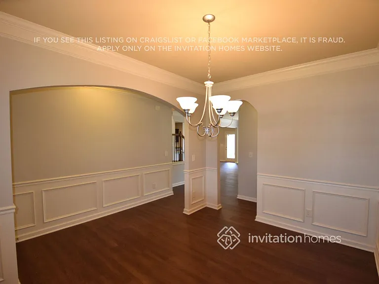 224 Sableshire Way — Photo 2