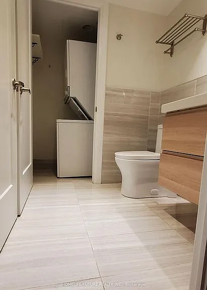 19 Grand Trunk Cres #1109 — Photo 32