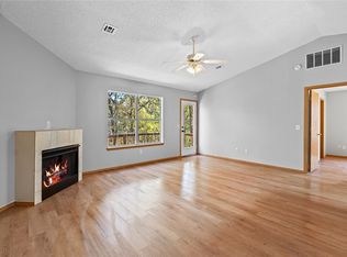 2916 NE 16th St, Bentonville, AR 72712