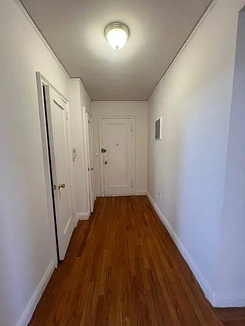 1 bed, 1.0 bath, $1,795 — Photo 2